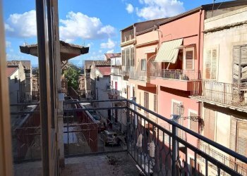 Balcone - Casa indipendente via vittorio emanuele
 
31, San Giuseppe Jato - foto 25