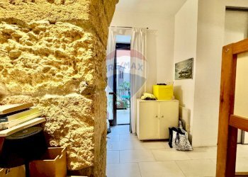 Hall / corridoio - Appartamento Vicolo Chiesa Di Sant'orsola
 
6, Palermo - foto 20