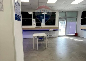 Ufficio - Locale Commerciale Viale Aldo Moro
85-87, Triggiano - foto 3