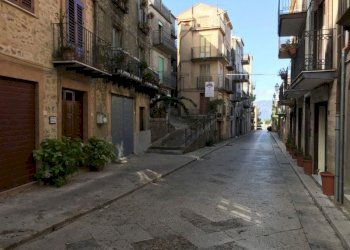 vista - Casa indipendente Francesco Crispi
 
7, San Mauro Castelverde - foto 11