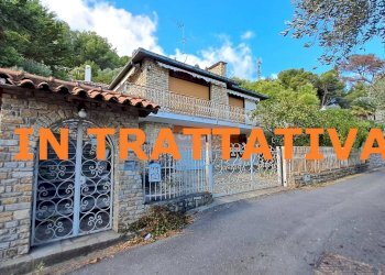 Foto 1 - Villa Strada delle Colline
 
46, Andora - foto 1