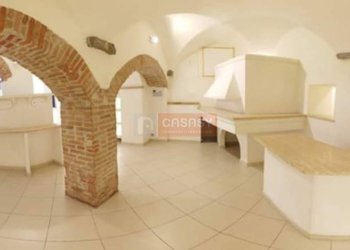 Foto 1 - Locale Commerciale Via Torlaro, Albenga - foto 1