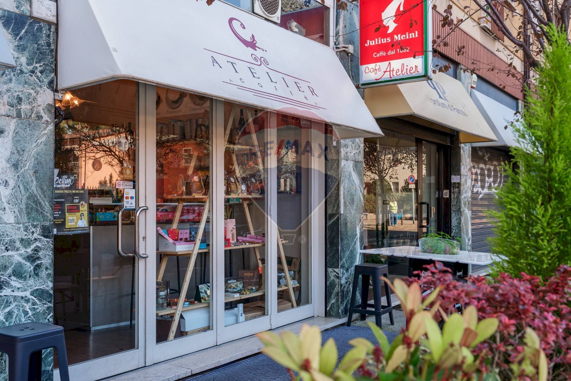 Edificio all\'aperto - Attività Commerciale Via Famiglia Boccacci
 
29, Brescia - foto 1