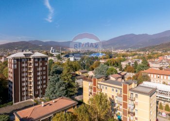 Edificio all\'aperto - Attività Commerciale Via Famiglia Boccacci
 
29, Brescia - foto 25
