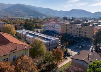 Vista delle montagne - Attività Commerciale Via Famiglia Boccacci
 
29, Brescia - foto 30