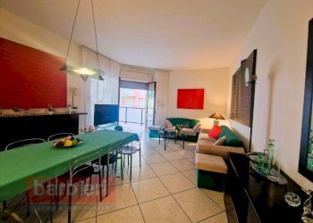 Foto 3 - Trilocale viale luigi cadorna
 
12, Cervia - foto 3