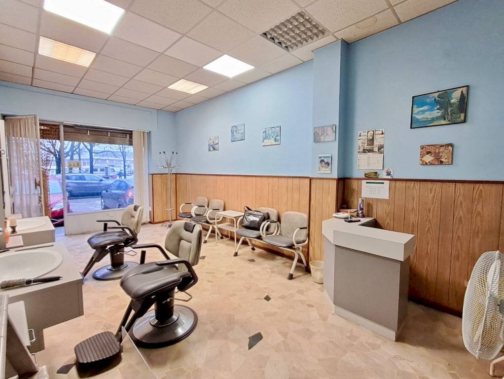 Interno non residenziale - Shop via Privata Narcisio Gambalunga, 9, Venaria Reale - photo 1