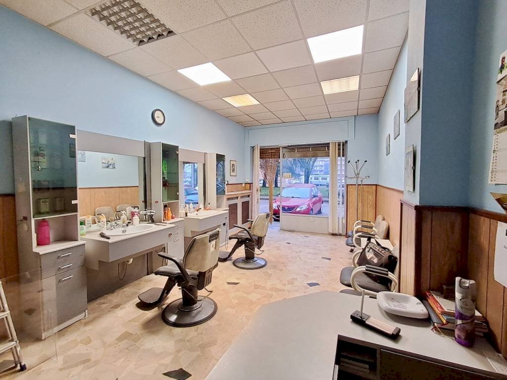 Interno non residenziale - Shop via Privata Narcisio Gambalunga, 9, Venaria Reale - photo 3