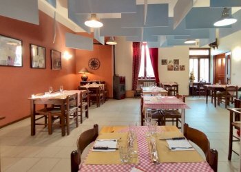 Interno non residenziale - Restaurant piazza Santa Croce, 1, Caluso - photo 10