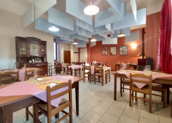 Interno non residenziale - Restaurant piazza Santa Croce, 1, Caluso - photo 12