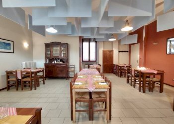 Salone - Restaurant piazza Santa Croce, 1, Caluso - photo 14