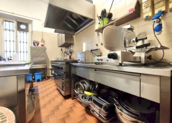 Interno non residenziale - Restaurant piazza Santa Croce, 1, Caluso - photo 35