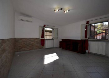 Camera da letto - Villa a Schiera via Collina Forni, Montaldo Scarampi - foto 16