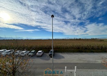 Foto 17 - Capannone Strada delle Alpi
 
9, Carrù - foto 17