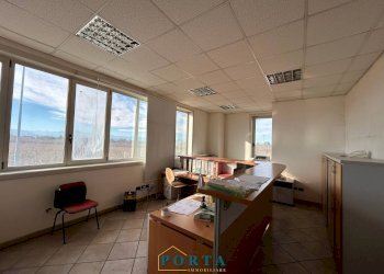 Foto 23 - Capannone Strada delle Alpi
 
9, Carrù - foto 23