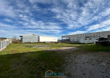 Foto 37 - Capannone Strada delle Alpi
 
9, Carrù - foto 37