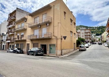 Foto 1 - Trilocale Pietro Galati
 
0, Alcamo - foto 1