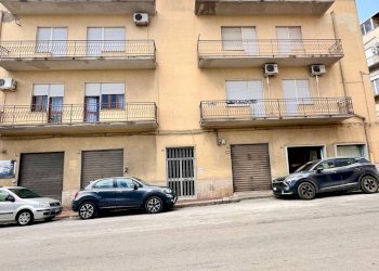 Foto 2 - Trilocale Pietro Galati
 
0, Alcamo - foto 2