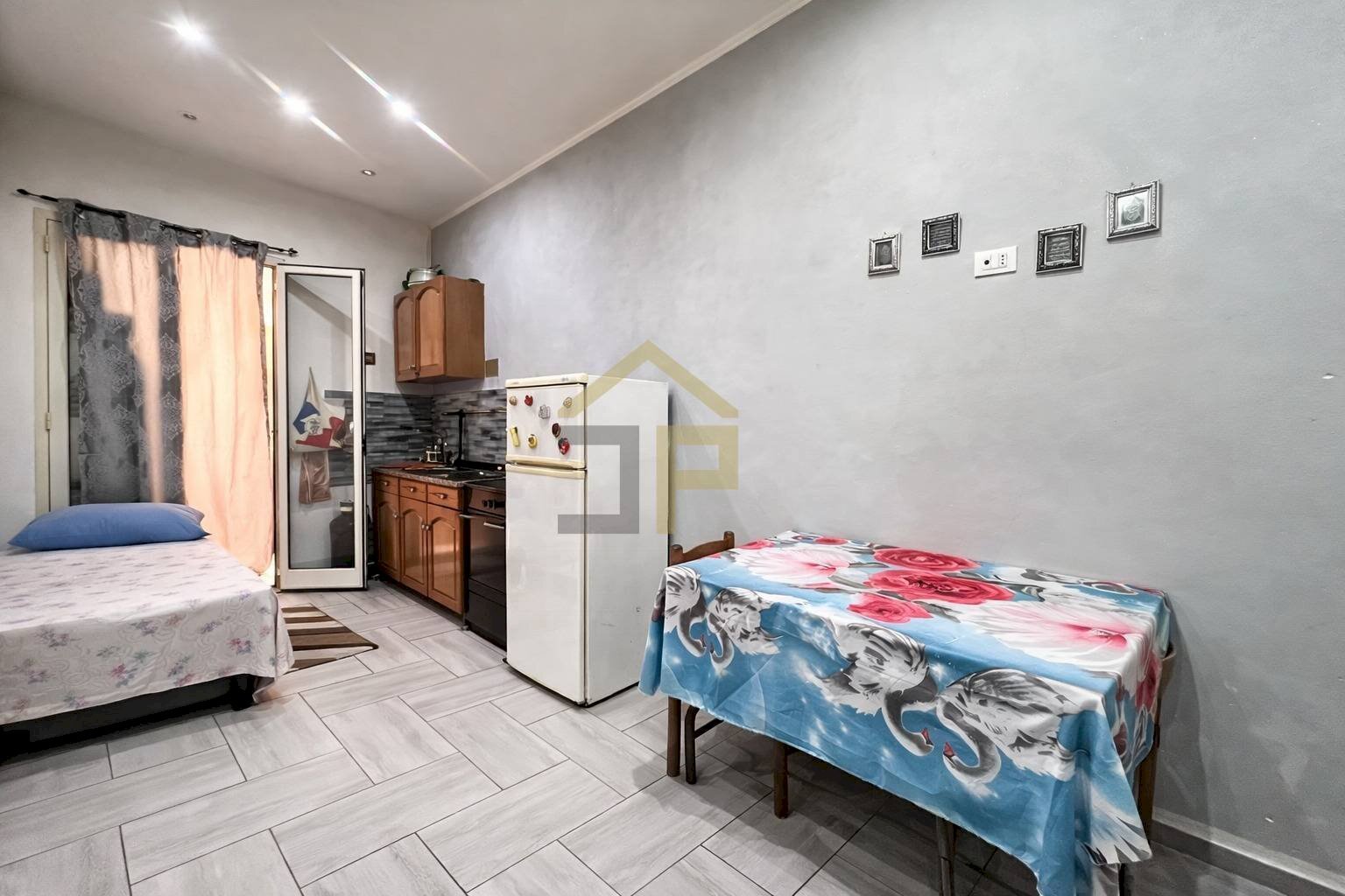 Foto 2 - One-room apartment Vicolo La Rocca Alle Case Nuove
 
4, Palermo - photo 2