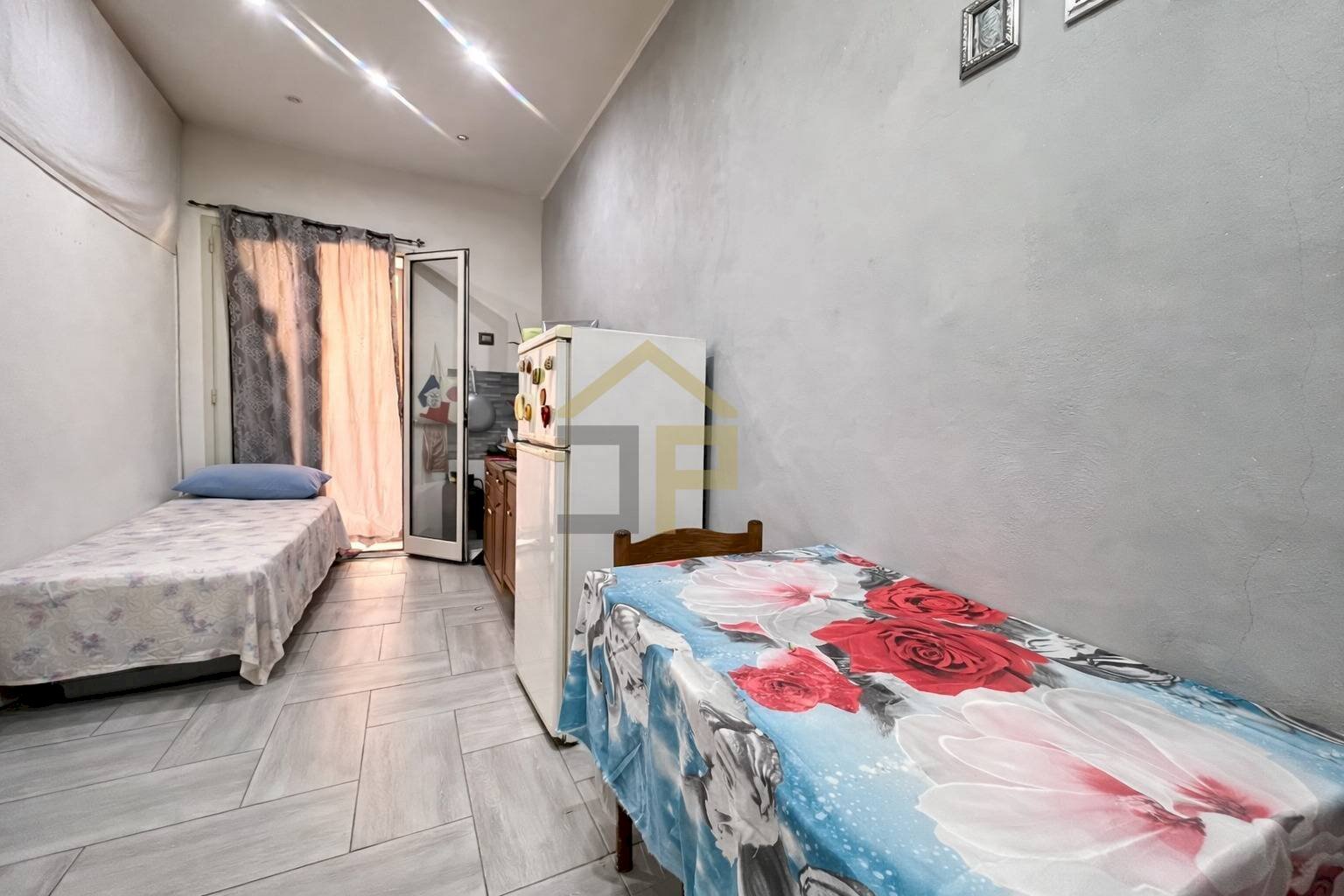 Foto 3 - One-room apartment Vicolo La Rocca Alle Case Nuove
 
4, Palermo - photo 3