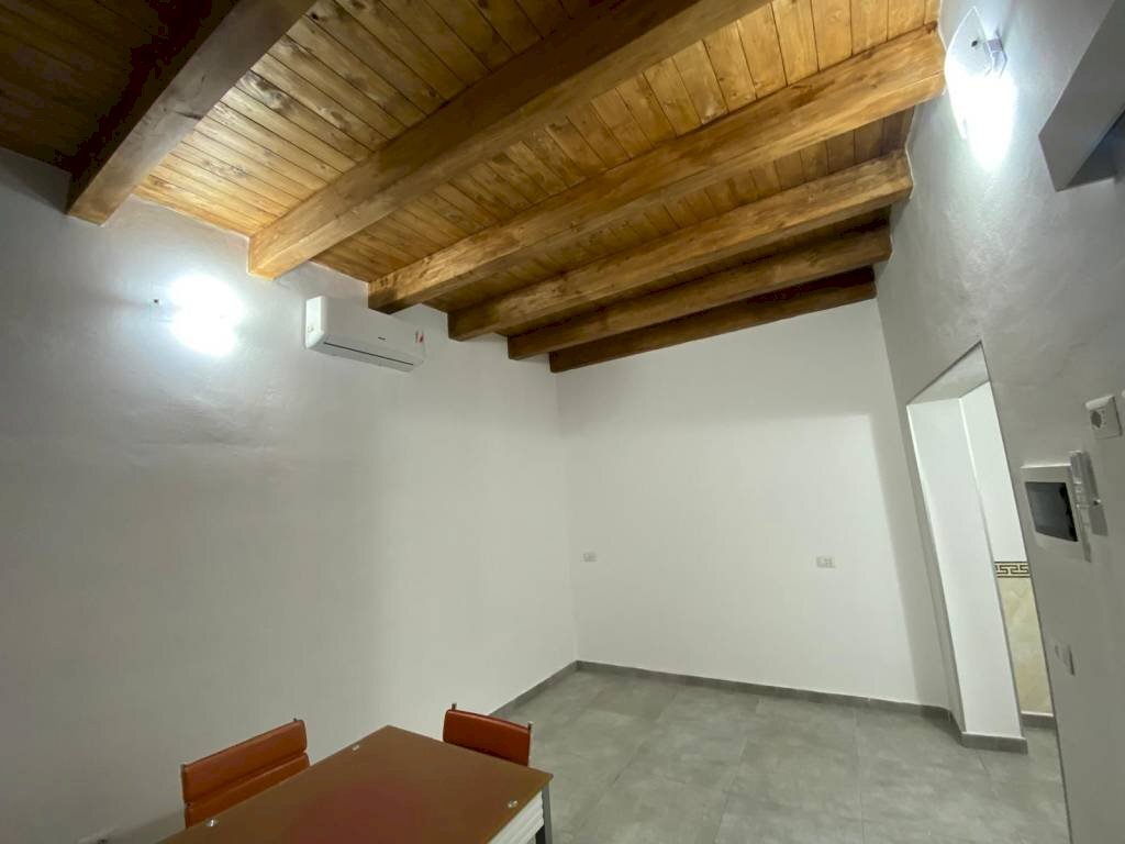 Stanza non arredata - Monolocale via Nazionale, Carini - foto 2