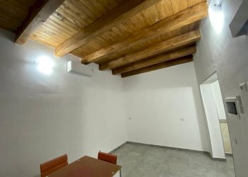 Stanza non arredata - One-room apartment via Nazionale, Carini - photo 2