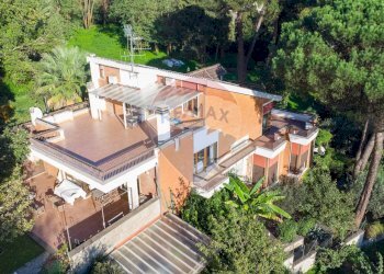 Casa all\'aperto - Villa Via Appia Nuova
 
9, Ariccia - foto 1