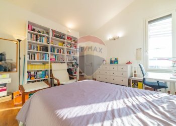 Camera / camera da letto - Villa Via Appia Nuova
 
9, Ariccia - foto 12