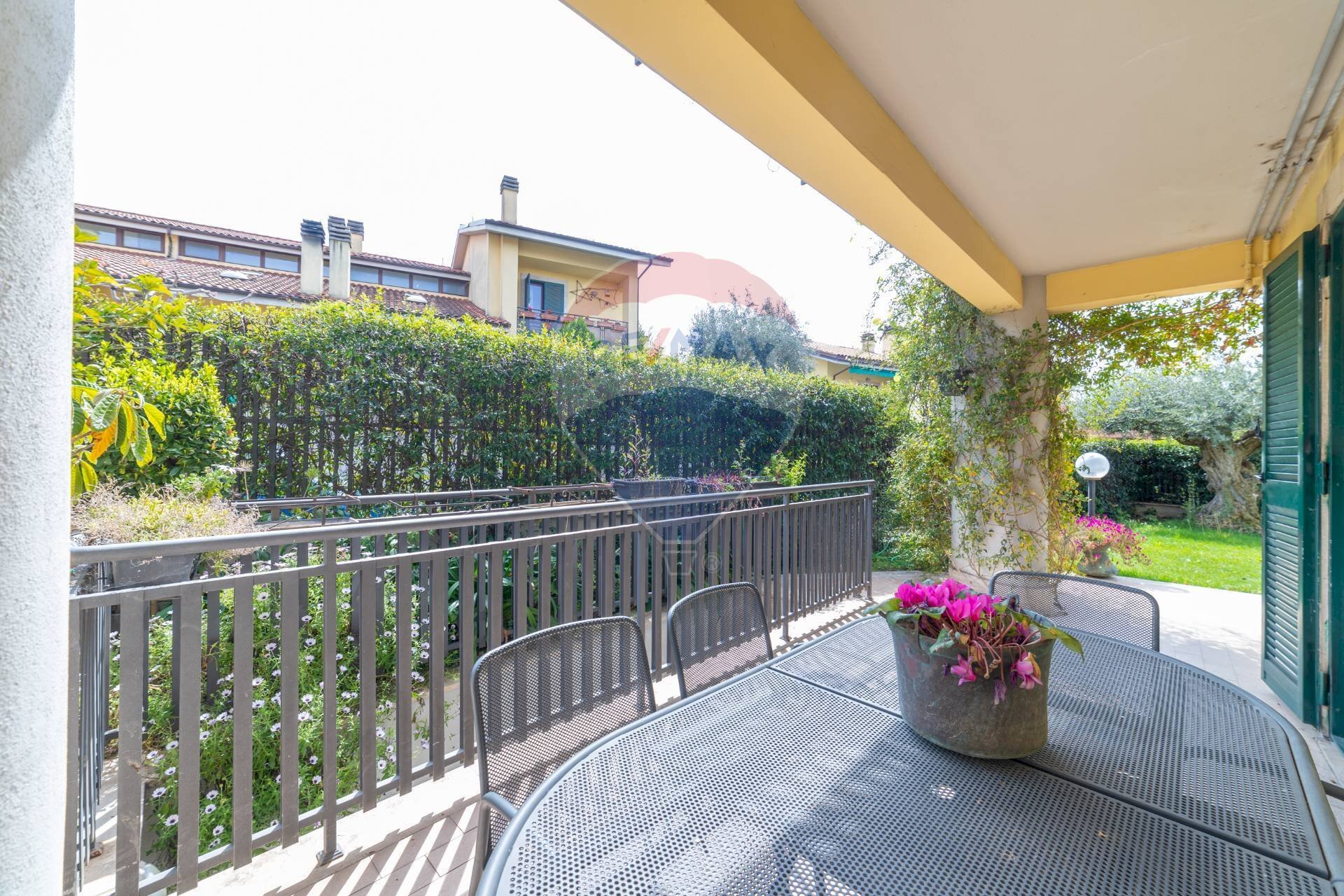 Balcone - Casa semi indipendente Via Maria Callas
6, Marino - foto 3