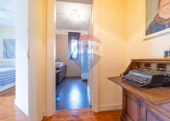 Hall / corridoio - Semi-detached house Via Maria Callas
 
6, Marino - photo 25