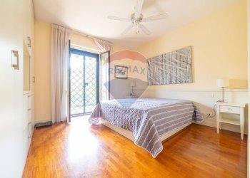 Camera / camera da letto - Semi-detached house Via Maria Callas
 
6, Marino - photo 29