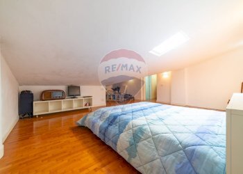 Camera / camera da letto - Semi-detached house Via Maria Callas
 
6, Marino - photo 38