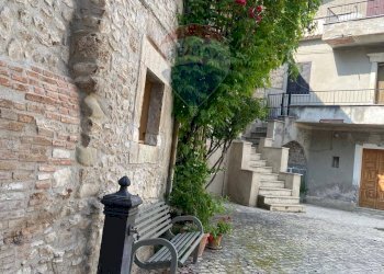 Casa all\'aperto - Casa indipendente Via Tarpea
 
SNC, Pozzaglia Sabina - foto 2