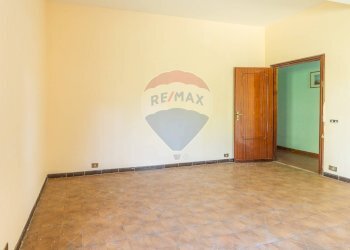 Stanza vuota - Villa Via del Divino Amore
 
2, Marino - photo 26