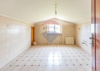 Stanza vuota - Villa Via del Divino Amore
 
2, Marino - photo 33