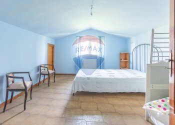 Camera / camera da letto - Villa Via del Divino Amore
 
2, Marino - photo 47