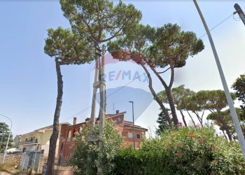 Edificio all\'aperto - Villa Via Divino Amore
 
SNC, Marino - photo 5