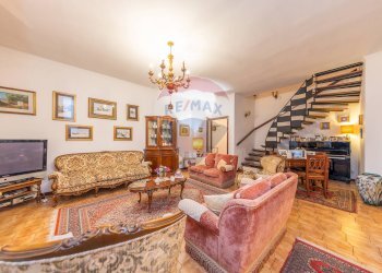 Soggiorno - Semi-detached house Via Silvio Pellico
 
94, Marino - photo 10