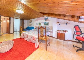 Camera / camera da letto - Semi-detached house Via Silvio Pellico
 
94, Marino - photo 51