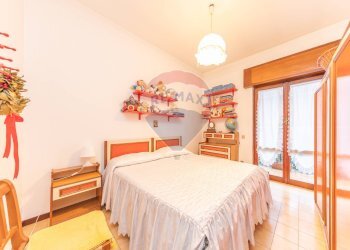 Camera / camera da letto - Semi-detached house Via Silvio Pellico
 
94, Marino - photo 80