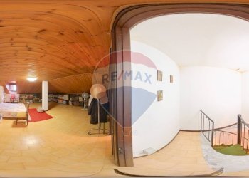 Hall / corridoio - Semi-detached house Via Silvio Pellico
 
94, Marino - photo 90