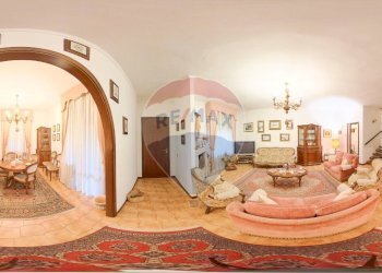 Soggiorno - Semi-detached house Via Silvio Pellico
 
94, Marino - photo 100