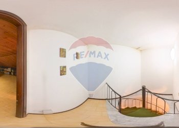 Hall / corridoio - Semi-detached house Via Silvio Pellico
 
94, Marino - photo 108