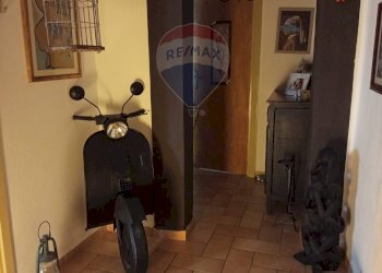 Hall / corridoio - Appartamento Fontechiari - foto 10