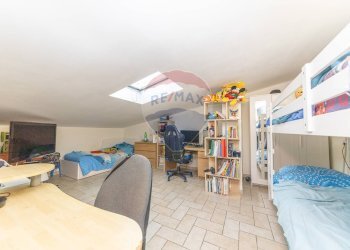 Camera / camera da letto - Trilocale Via Amatore Sciesa, Marino - foto 24