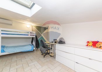 Camera / camera da letto - Trilocale Via Amatore Sciesa, Marino - foto 25