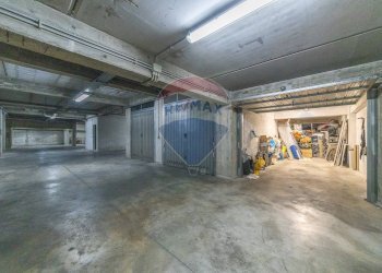 Parcheggio - Trilocale Via Amatore Sciesa, Marino - foto 27