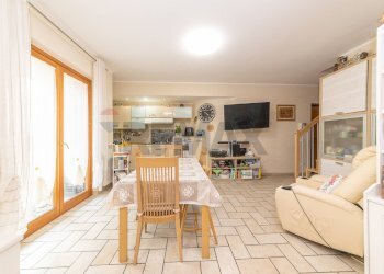 Sala da pranzo - Trilocale Via Amatore Sciesa, Marino - foto 6