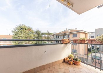 Balcone - Trilocale Via Amatore Sciesa, Marino - foto 18