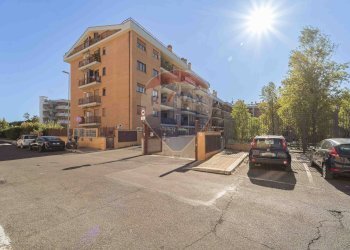 Edificio all\'aperto - Apartment Via dei Tani
 
35, Roma - photo 10